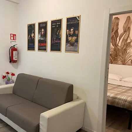 Apartment Casa Pomezia-15 Minutes From The Cathedral *